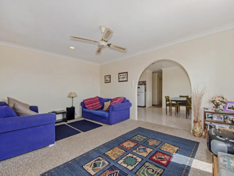 2/30 Nandina  Terrace, Banora Point NSW 2486