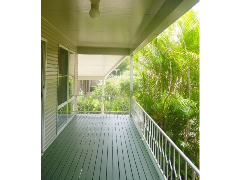 19a Oyster Point Road, Banora Point NSW 2486