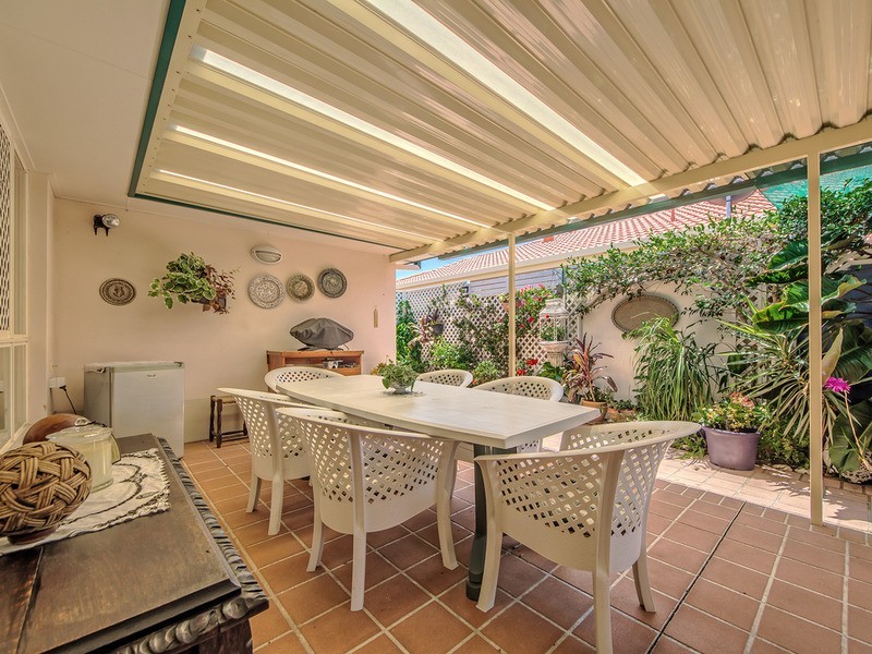 54 Winders Place, Banora Point NSW 2486
