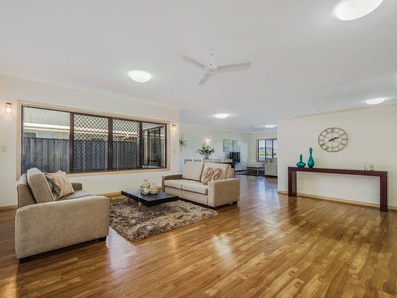 6 Kimberley Circuit, Banora Point NSW 2486