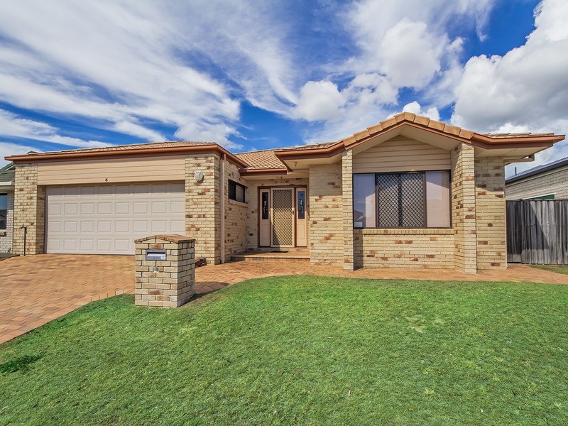 6 Kimberley Circuit, Banora Point NSW 2486