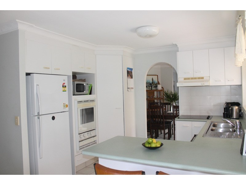 2/9 Monterey Avenue, Banora Point NSW 2486