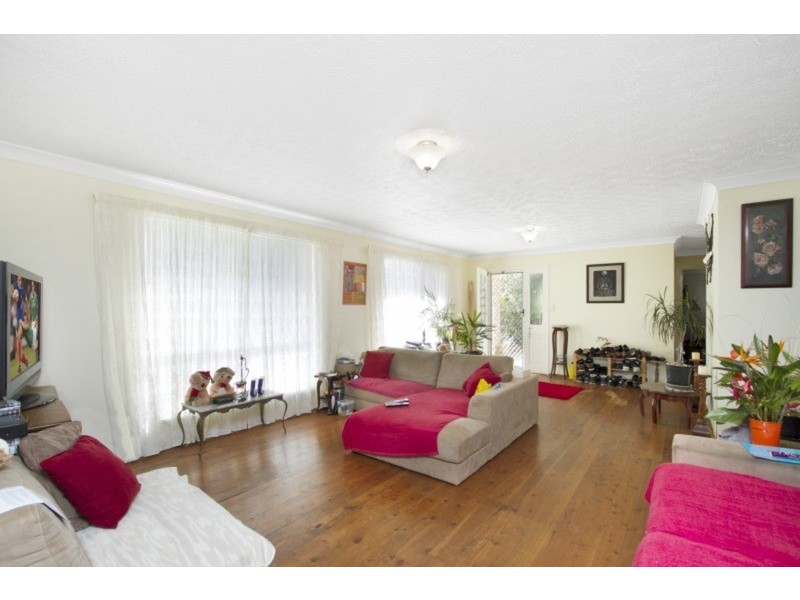 1/10 Shamrock Avenue, Banora Point NSW 2486