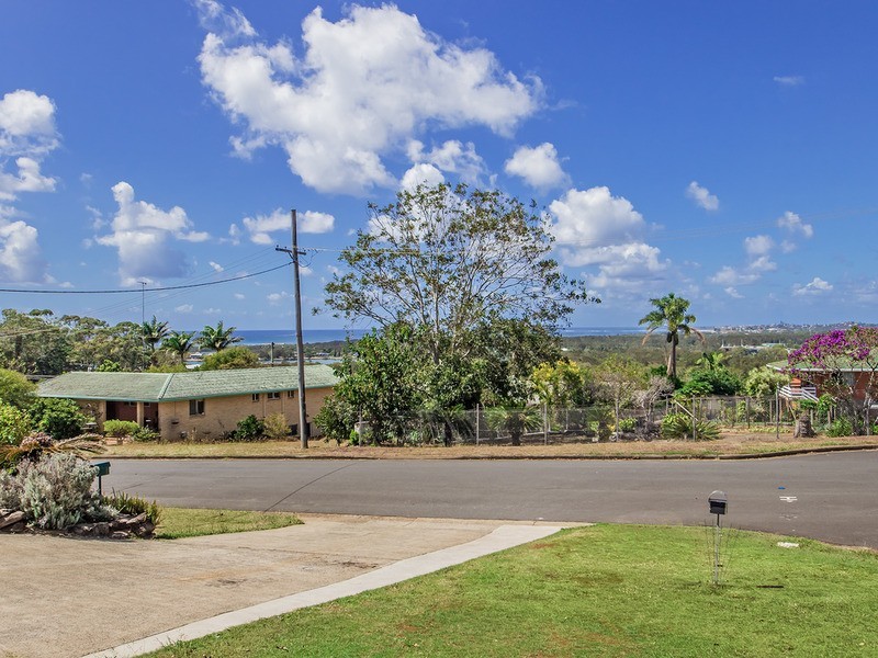 2/17 Bione Avenue, Banora Point NSW 2486