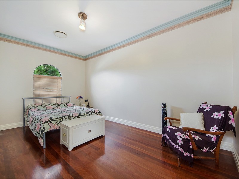 40 Castlecrag Avenue, Banora Point NSW 2486