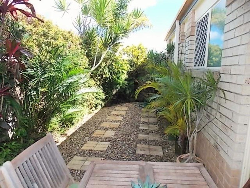 18/1 Cromer  Court, Banora Point NSW 2486