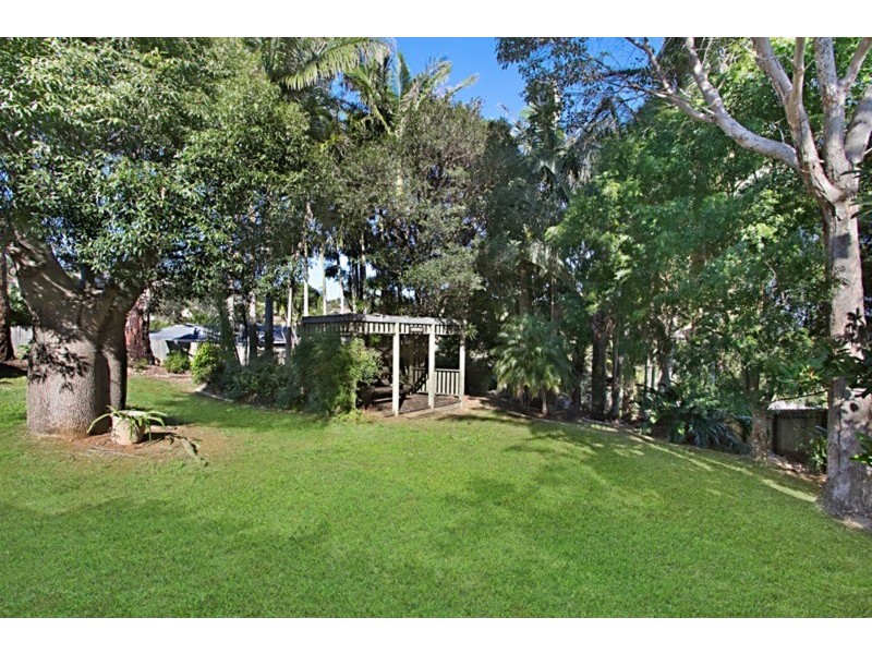33 Henry Lawson Drive, Terranora NSW 2486