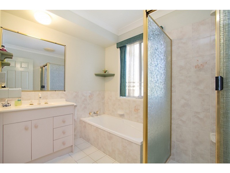 33 Henry Lawson Drive, Terranora NSW 2486