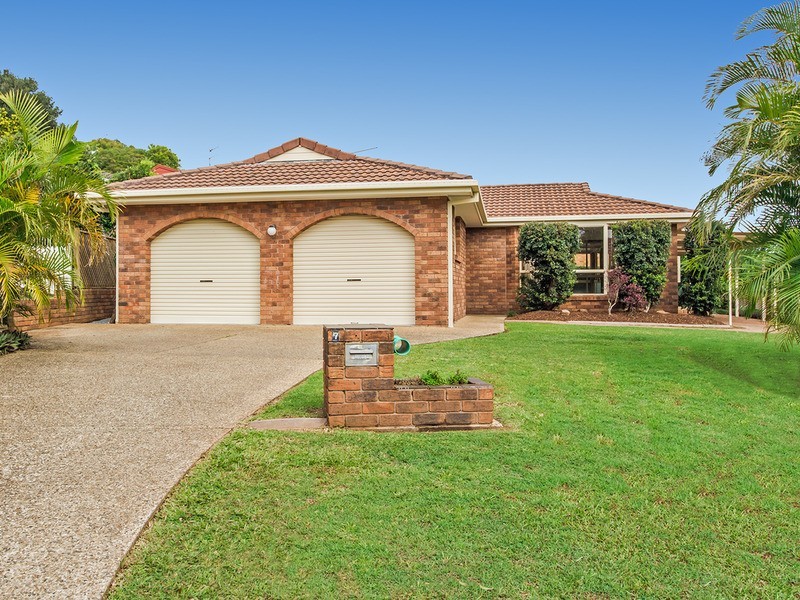 7 Muirfield Place, Banora Point NSW 2486