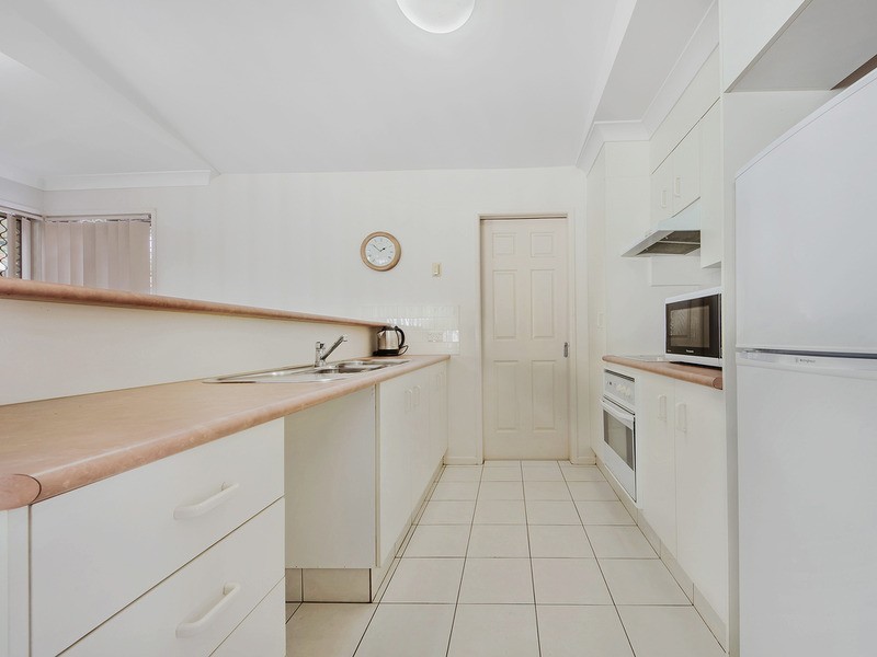 2/17 Casuarina Drive, Banora Point NSW 2486
