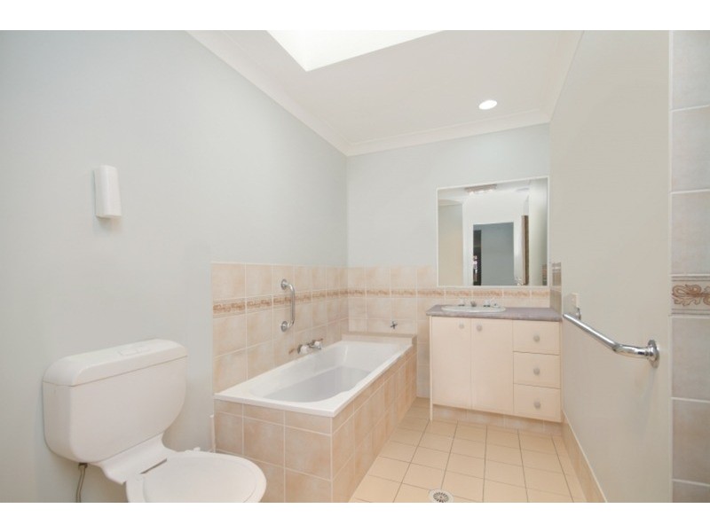 30/4 Advocate Place, Banora Point NSW 2486