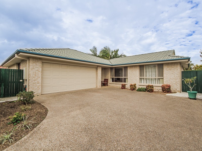 2/43 Riversdale Boulevard, Banora Point NSW 2486