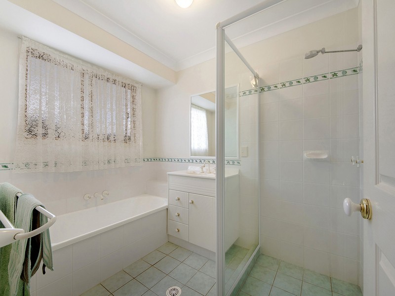 2/43 Riversdale Boulevard, Banora Point NSW 2486