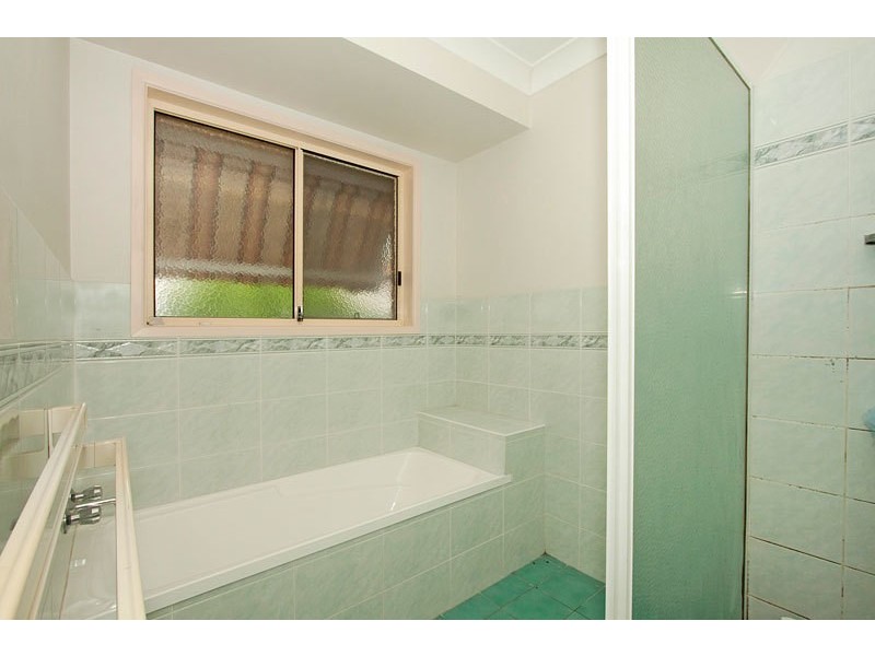 29 Shamrock Avenue, Banora Point NSW 2486