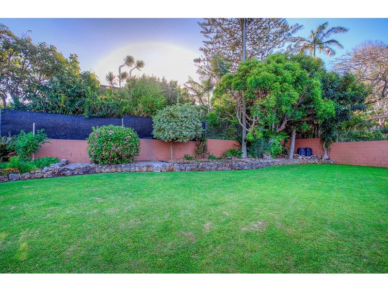 4 Mibbin Parade, Banora Point NSW 2486