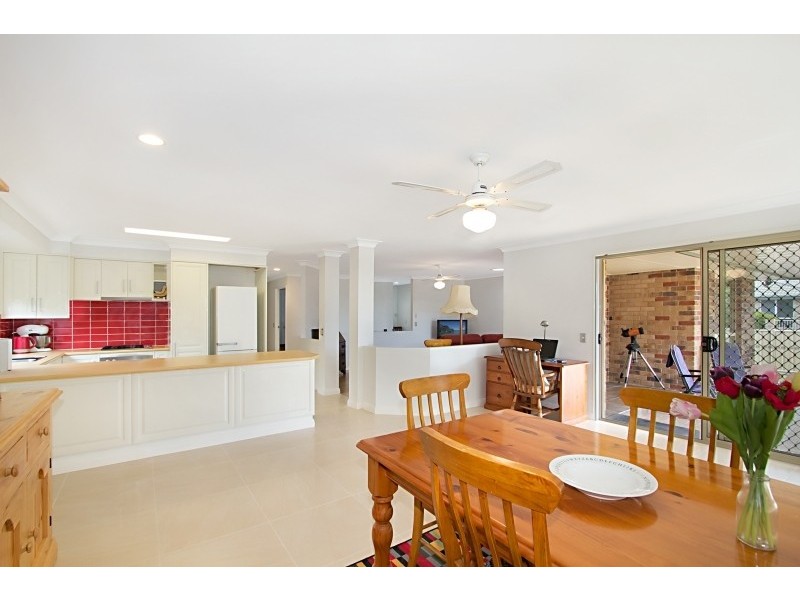 66 Winders Place, Banora Point NSW 2486