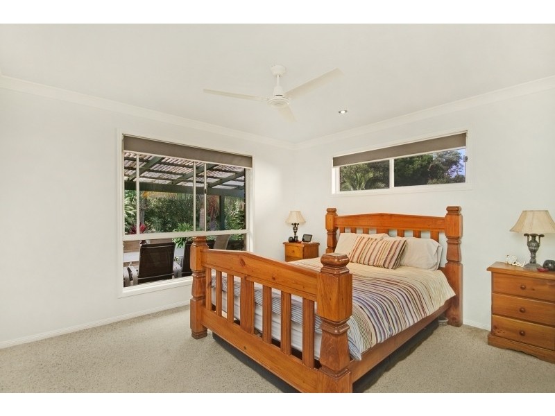 31 Shamrock Avenue, Banora Point NSW 2486