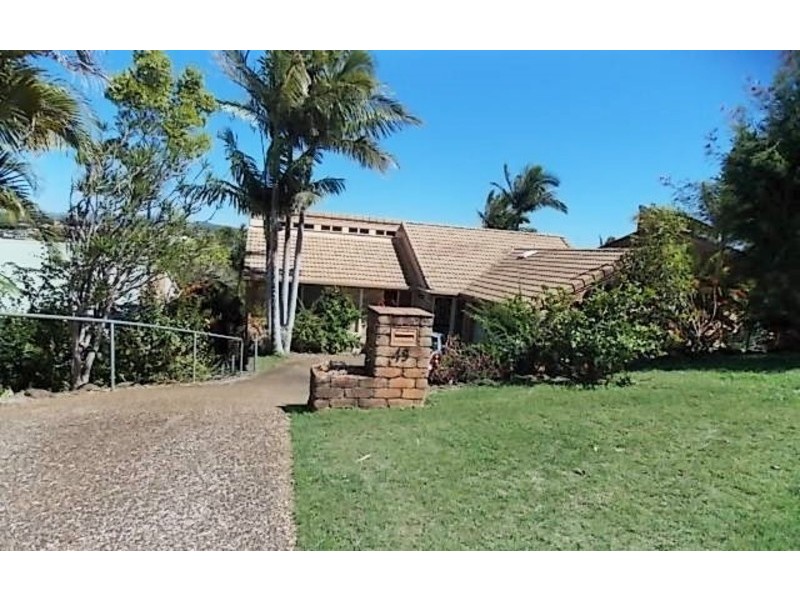 43 Cominan Avenue, Banora Point NSW 2486