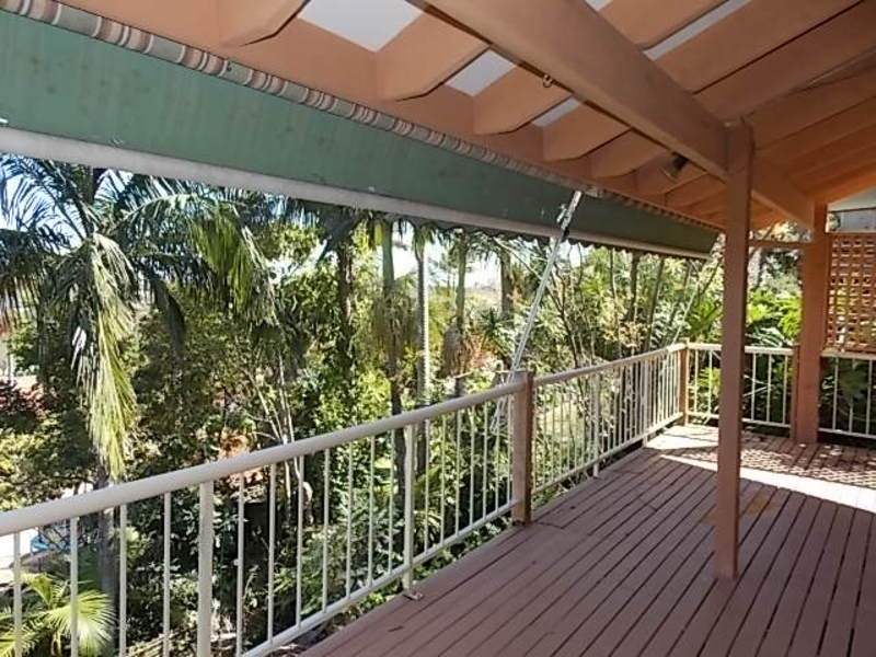 43 Cominan Avenue, Banora Point NSW 2486