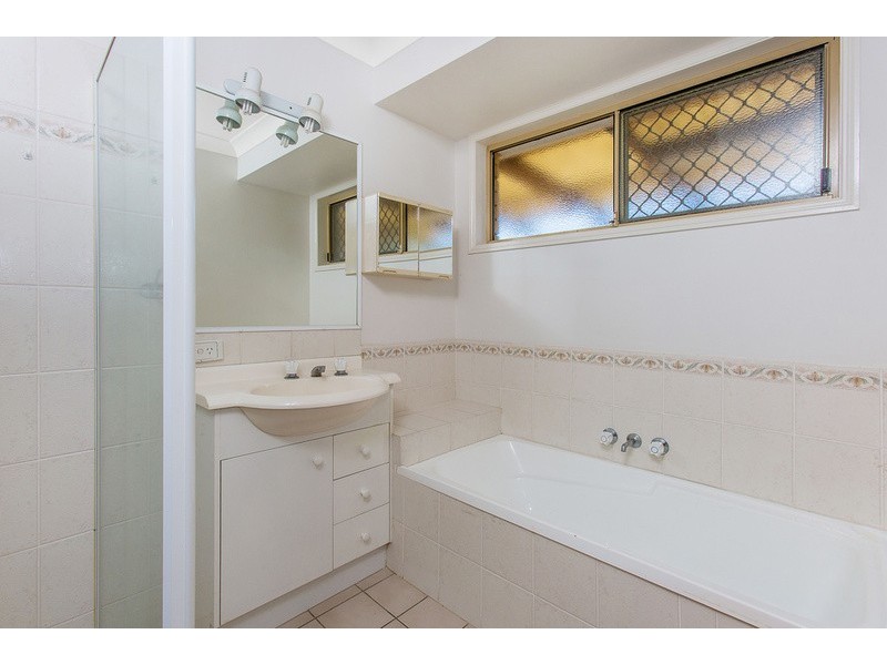 8/1 Kentia Crescent, Banora Point NSW 2486