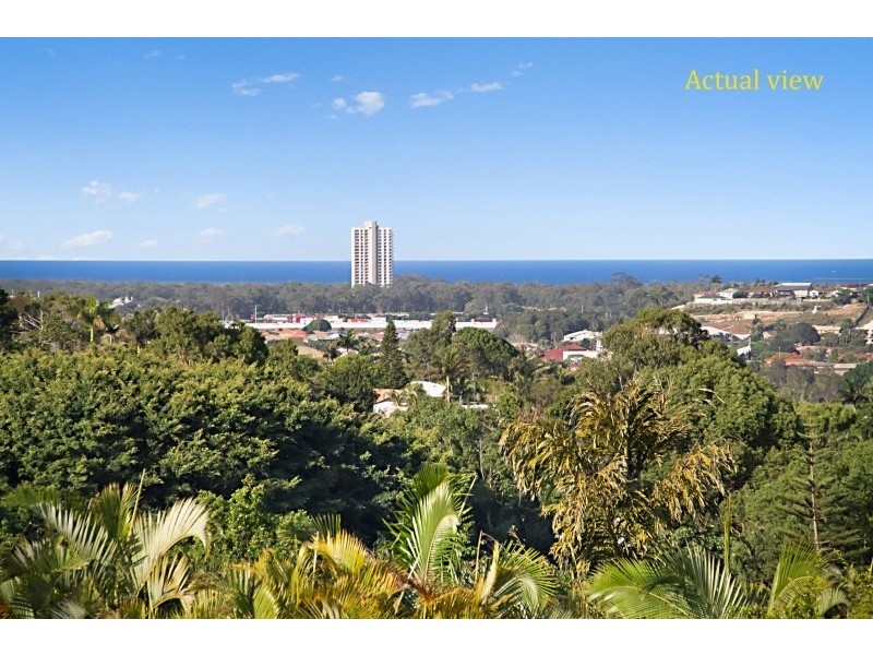 2/6 Lochlomond Drive, Banora Point NSW 2486