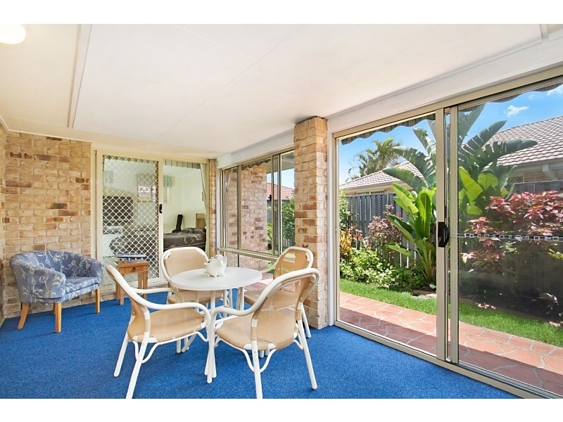 24 Narara Crescent, Banora Point NSW 2486