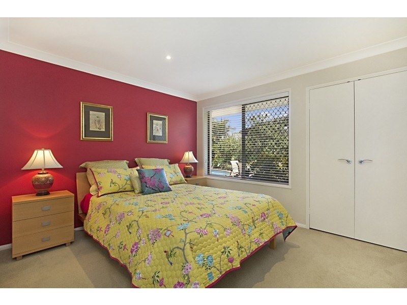 15 Oakland Parade, Banora Point NSW 2486