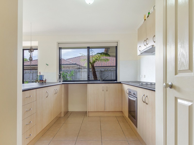 5 Greendale Place, Banora Point NSW 2486