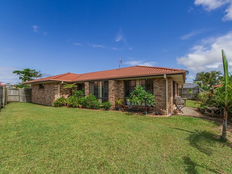 5 Greendale Place, Banora Point NSW 2486