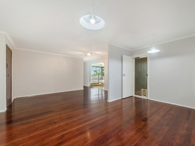26 Oyster Point Road, Banora Point NSW 2486
