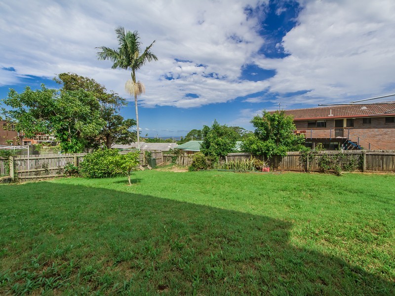 26 Oyster Point Road, Banora Point NSW 2486