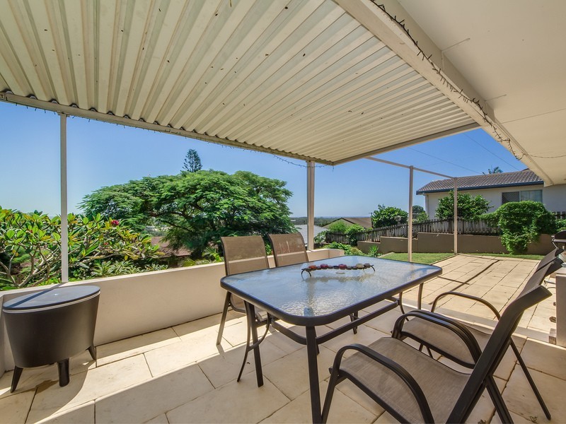 27 Laura Street, Banora Point NSW 2486