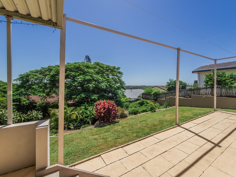 27 Laura Street, Banora Point NSW 2486