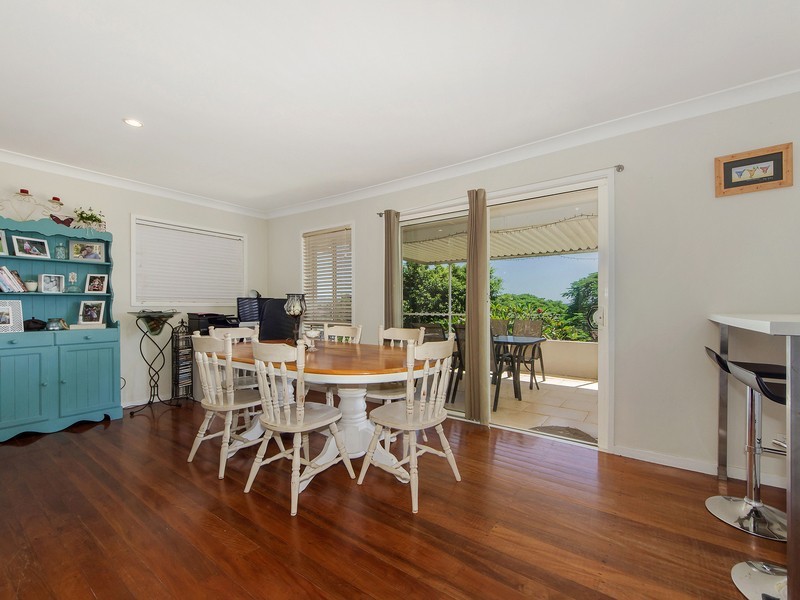 27 Laura Street, Banora Point NSW 2486