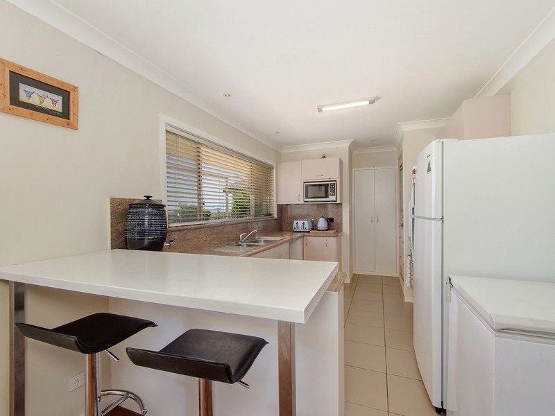 27 Laura Street, Banora Point NSW 2486