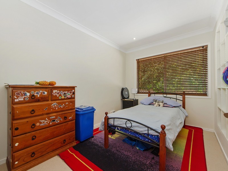 27 Laura Street, Banora Point NSW 2486