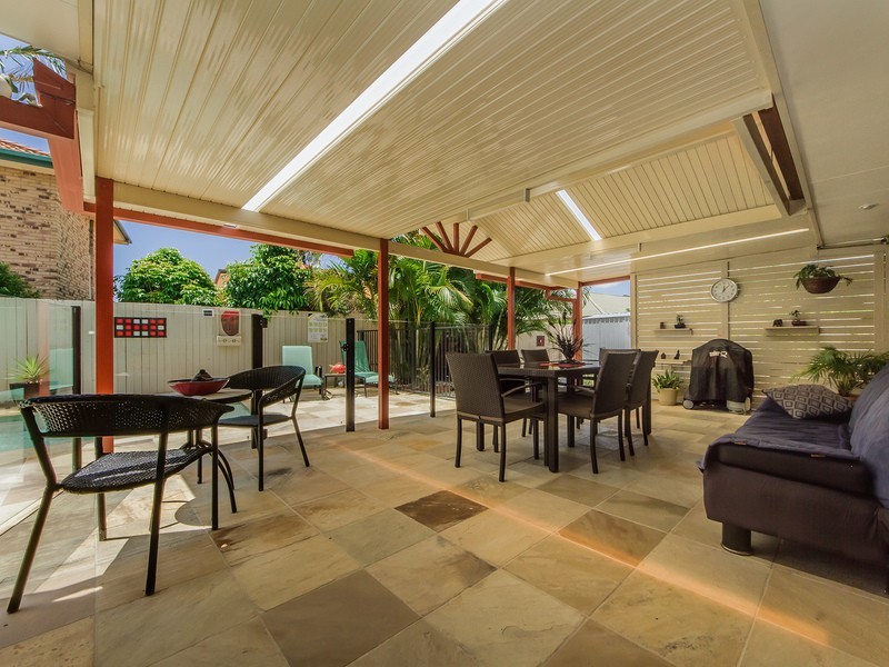 71 Avondale Drive, Banora Point NSW 2486