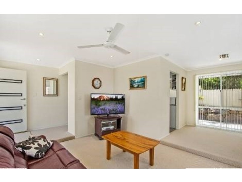 31 Martinelli Avenue, Banora Point NSW 2486