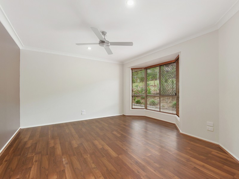 14 Clonakilty Close, Banora Point NSW 2486