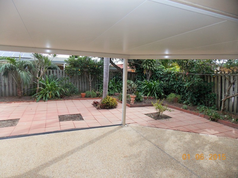 90 Avondale Drive, Banora Point NSW 2486