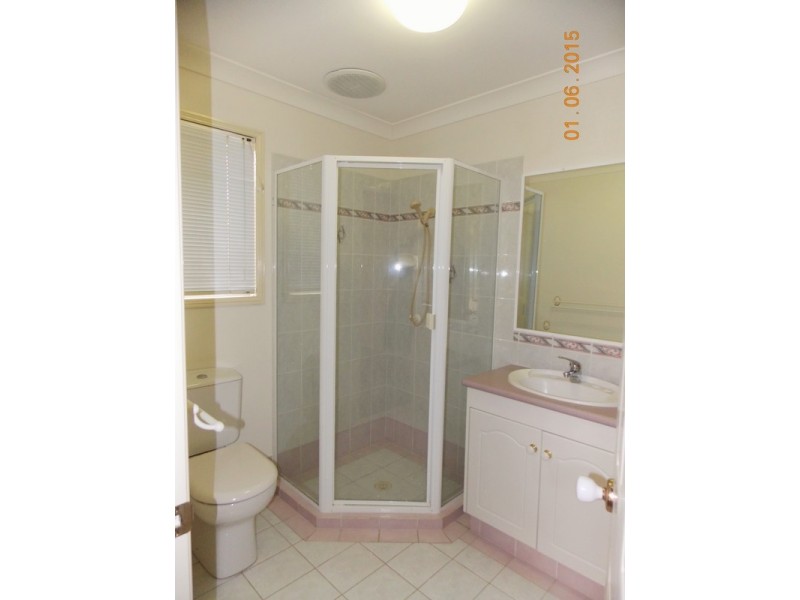 90 Avondale Drive, Banora Point NSW 2486