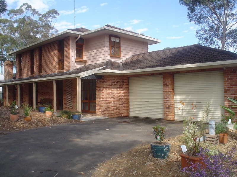 11 Alston Drive, Berowra Heights NSW 2082