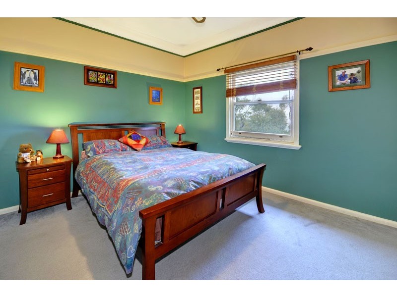 17 Fraser Road, Cowan NSW 2081