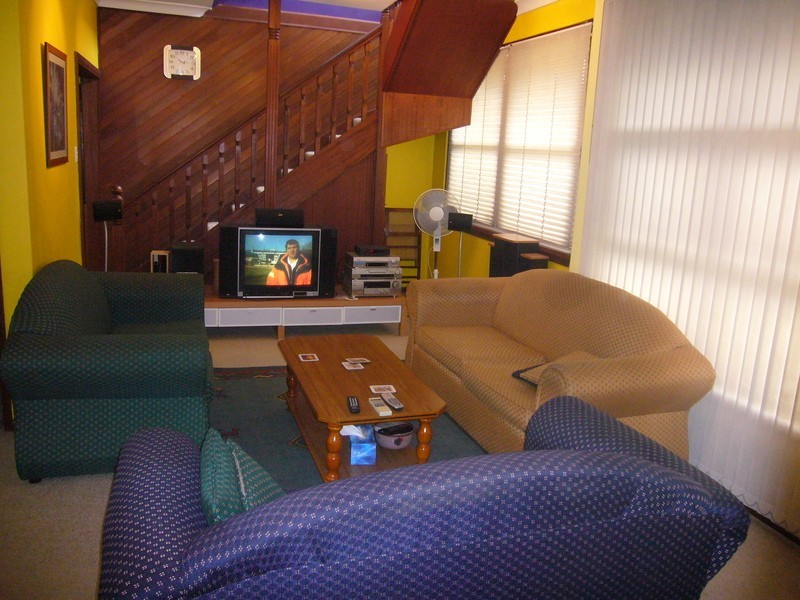 4 Farnham Avenue, Roselands NSW 2196