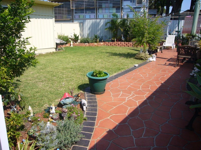 15 Edmund Street, Beverly Hills NSW 2209