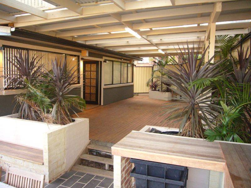 32 Nicoll Street, Roselands NSW 2196