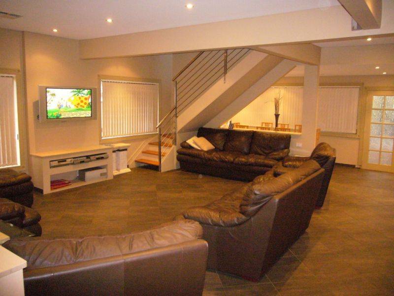 32 Nicoll Street, Roselands NSW 2196