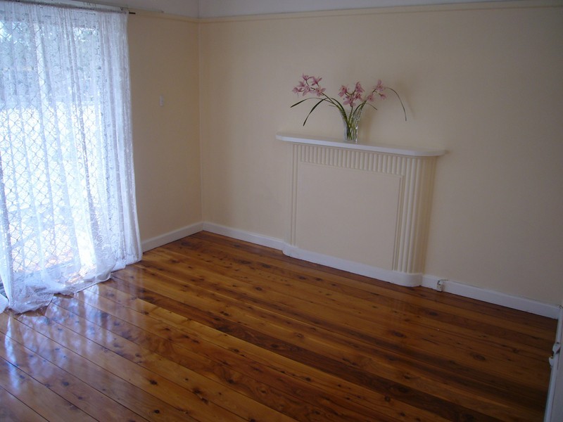 11 Roseland Avenue, Roselands NSW 2196