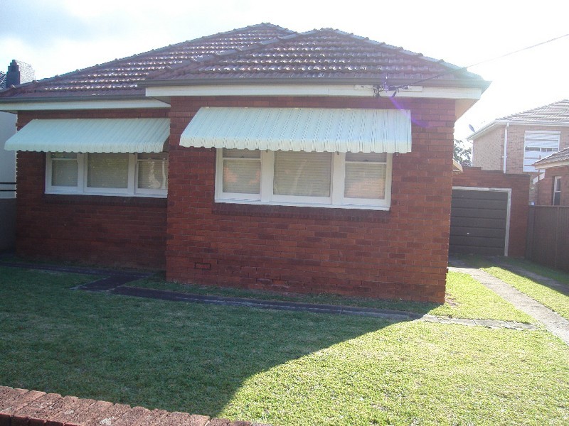 38 Colwell Street, Kingsgrove NSW 2208