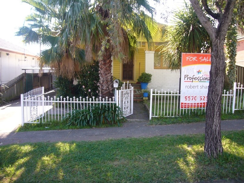 42 Martin Street, Roselands NSW 2196